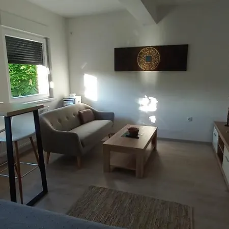 Jaksa Apartment *